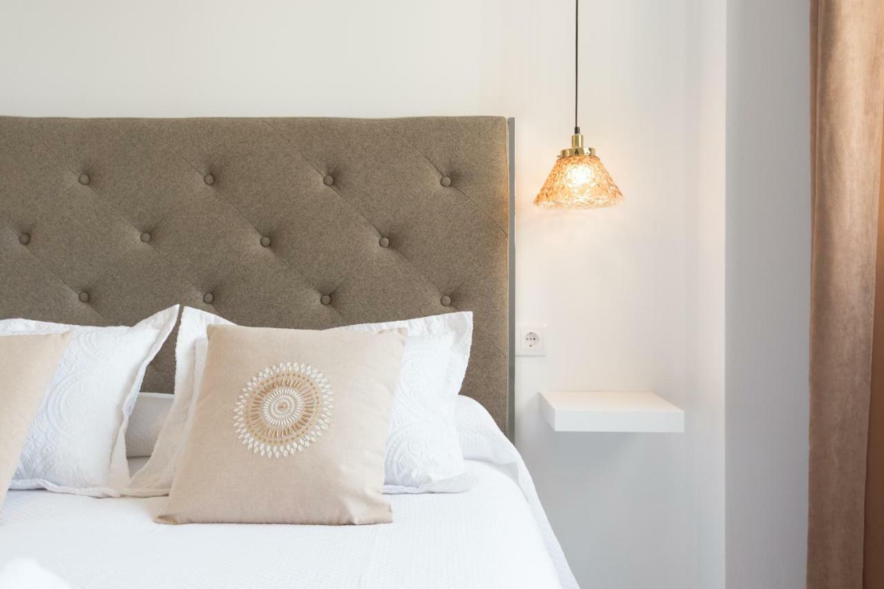 Stunning Spacious City Apartment With Free Parking Málaga Extérieur photo